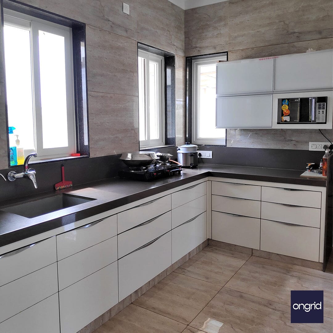 13x10 Luxury Stone Kitchen Design ongrid.design