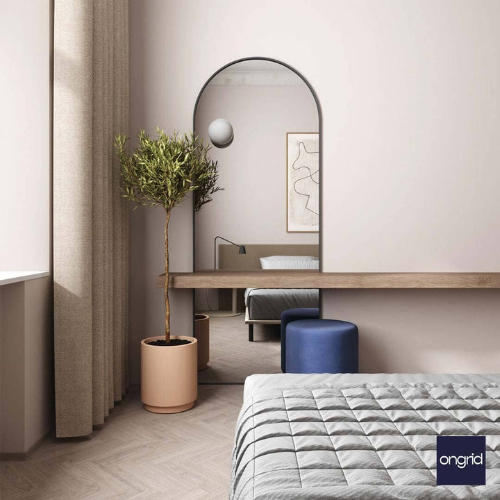 Luxurious Master Bedroom Design | 15' x 11' ongrid.design