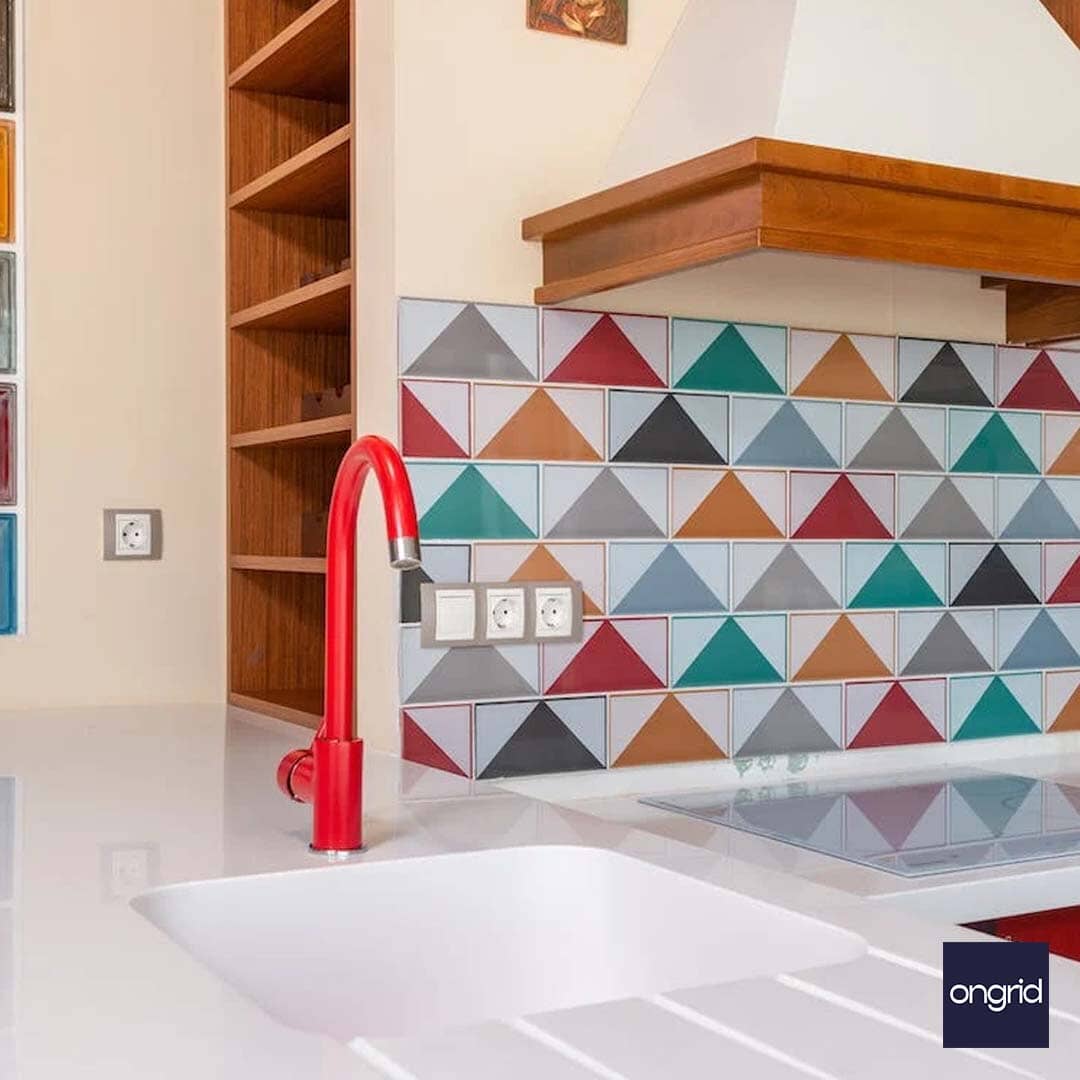 10x10 - Idea for Small Kitchen Design ongrid.design