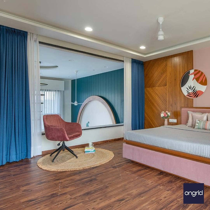 Traditional Indian Bedroom Design | 20' x 15' ongrid.design