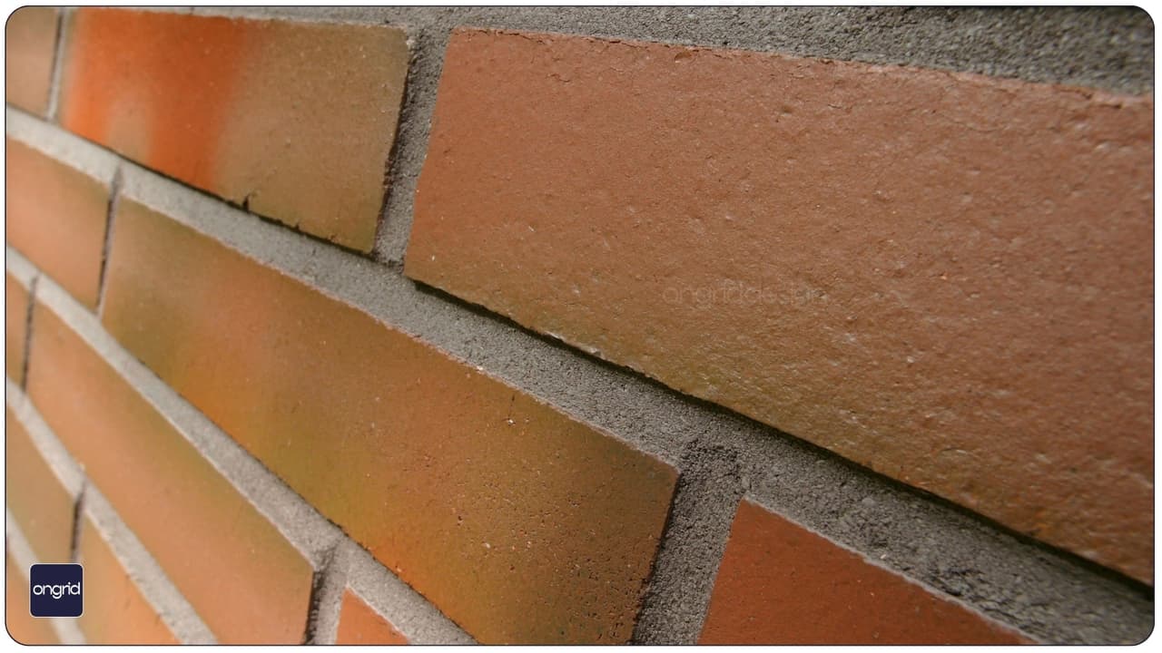 Red Bricks vs. AAC Blocks vs. Concrete Blocks - Building Your Walls Wisely