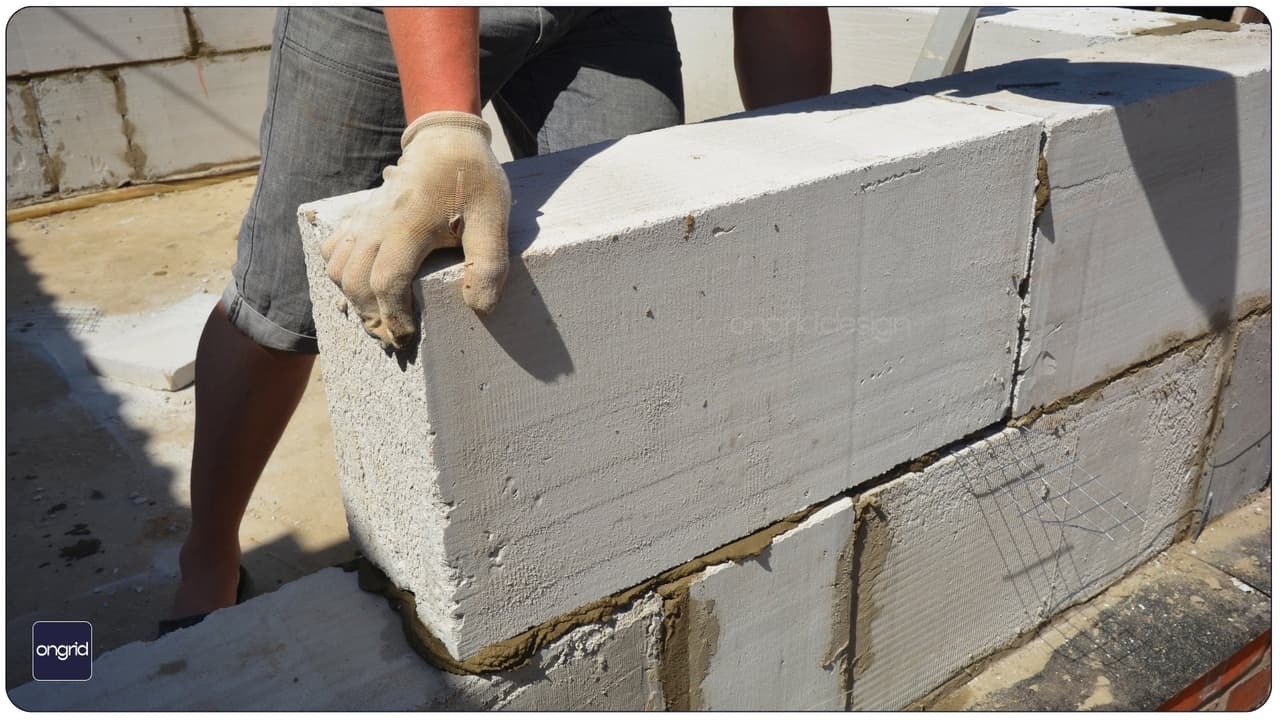 Red Bricks vs. AAC Blocks vs. Concrete Blocks - Building Your Walls Wisely