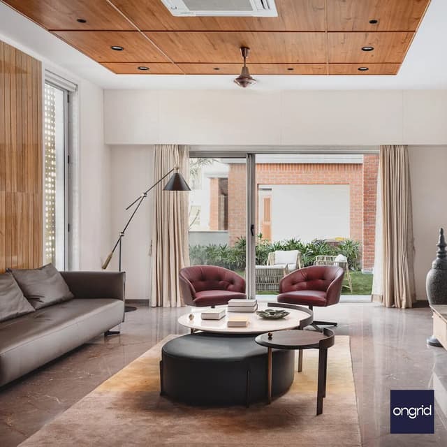 Living Room Wall Decor Ideas for a Vibrant 22x15 Space | Ongrid Design