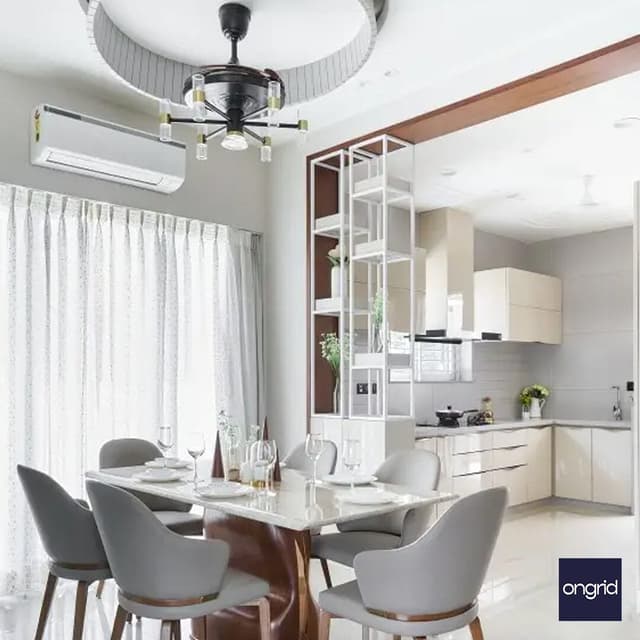 Victorian Kitchen Design: Classic and Elegant | 13' x 13'