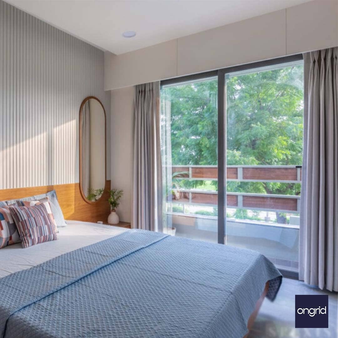 Pop Art-Inspired Bedroom Design| 13' x 12' ongrid.design 