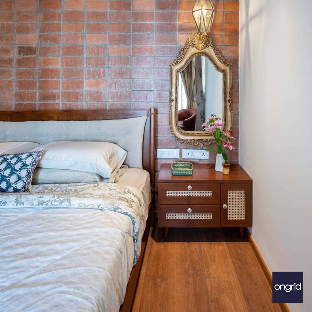 Trendy Bedroom Design for Master Suite | 15' x 12' ongrid.design 